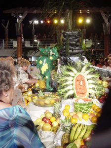 Sculptures sur fruits