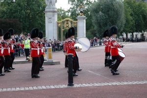 La relève de la Garde Royale au Palais Buckingham