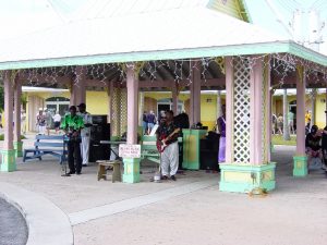 Les musiciens au port