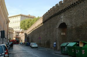 Les remparts près du Vatican