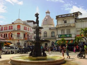 Fontaine Couturier - Place du Marché