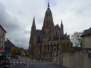 Cathédrale de Bayeux vue de l'arrière